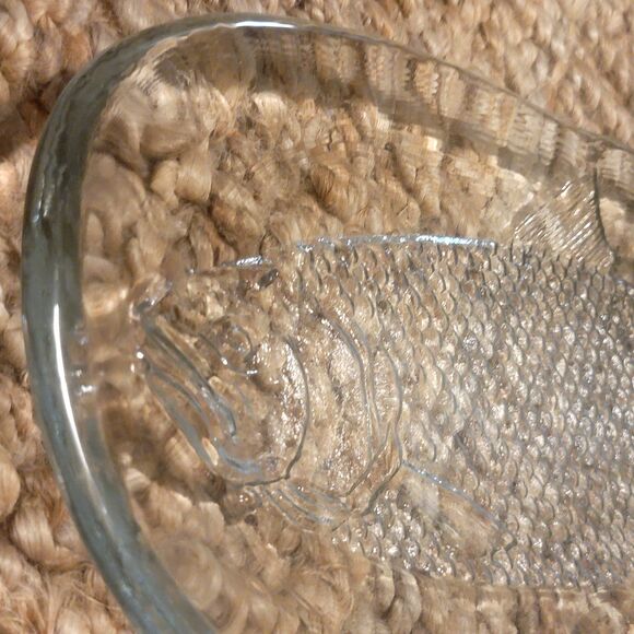 Kosta Boda Crystal Glass Salmon Impressed Fish Design platter 19.5" Scandinavian - Picture 7 of 15